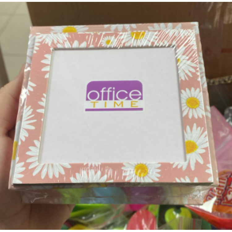 GLOBOX 3474 OFFİCE TİME PAPATYA DESENLİ KÜP BLOKNOT 9X9CM