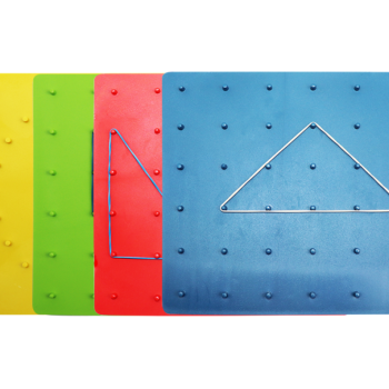GEOMETRİ TAHTASI PLASTİK GEOMETRİ TAHTASI PLASTİK