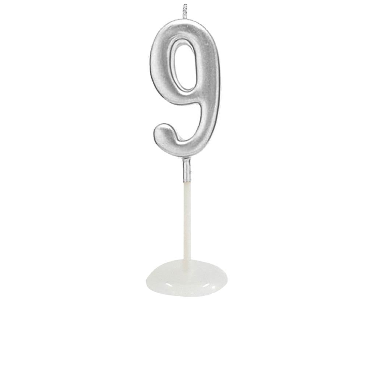 KÜÇÜK BOY 9 RAKAM GÜMÜŞ MUM 8CM KÜÇÜK BOY 9 RAKAM GÜMÜŞ MUM 8CM