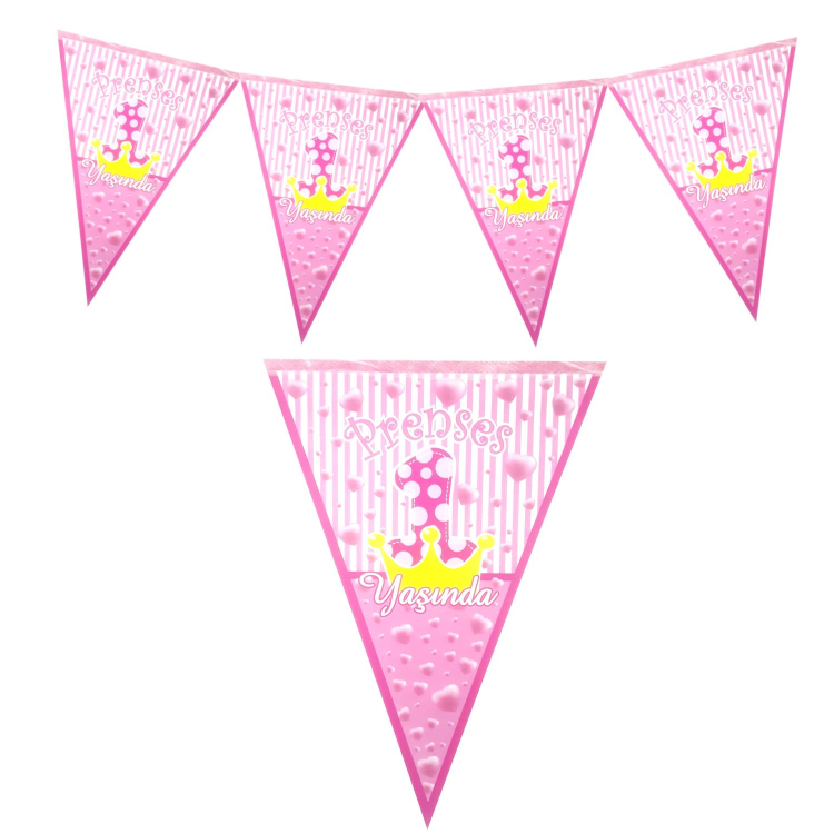 PRENSES 1 YAŞINDA ÜÇGEN FLAMA