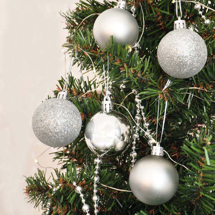 5cm Yılbaşı Ağaç Süsü 10lu -Gümüş--