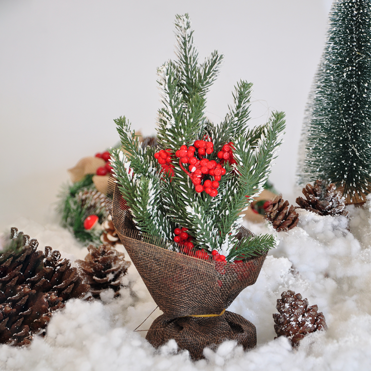 026cm Çuhalı Süslü Çam Ağacı 026cm Çuhalı Süslü Çam Ağacı