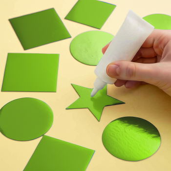 Kika Metalize Karton 50x70 50li -Fıstık Yeşili- Kika Metalize Karton 50x70 50li -Fıstık Yeşili-