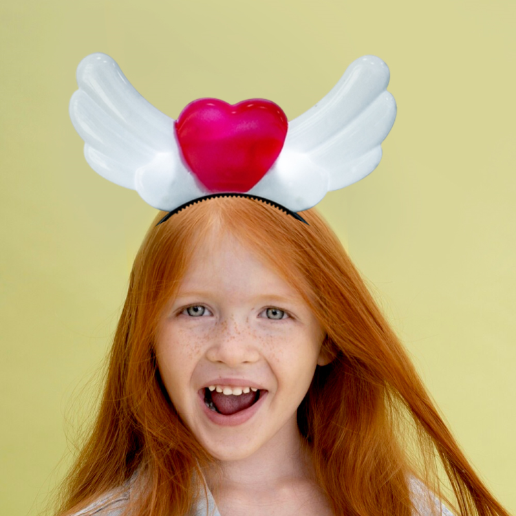 Işıklı Kalpli Kanat Taç -Taç.021- Işıklı Kalpli Kanat Taç -Taç.021-