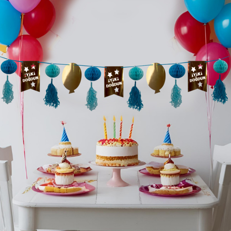 Petekli Zincir Süs Püsküllü İyi ki Doğdun -KF124-