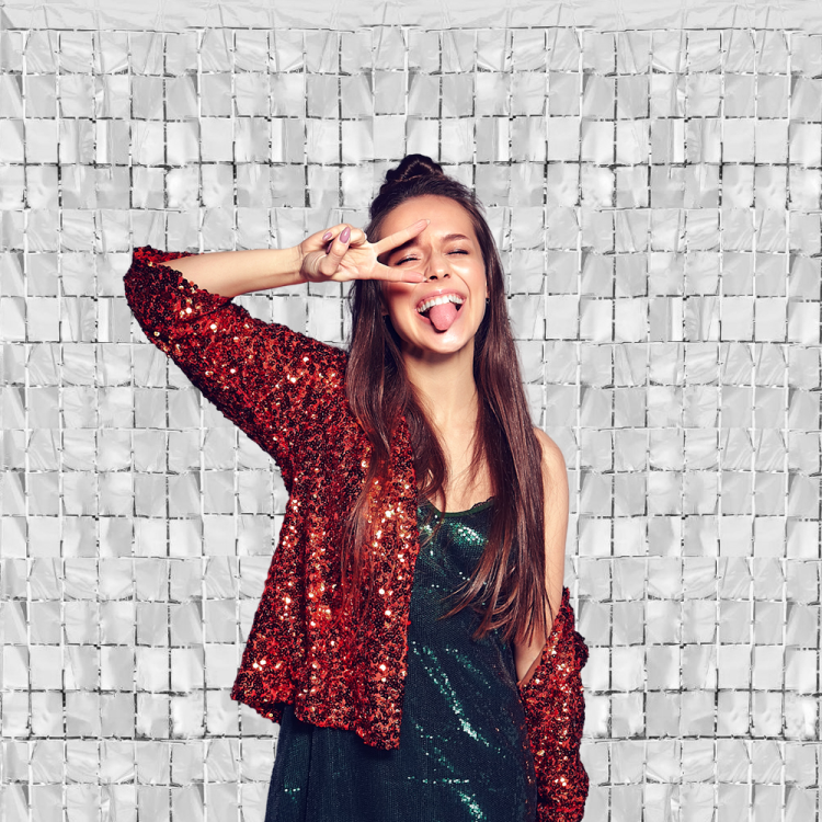 Metalize Pötikare Arka Fon 100x200cm -Gümüş- Metalize Pötikare Arka Fon 100x200cm -Gümüş-