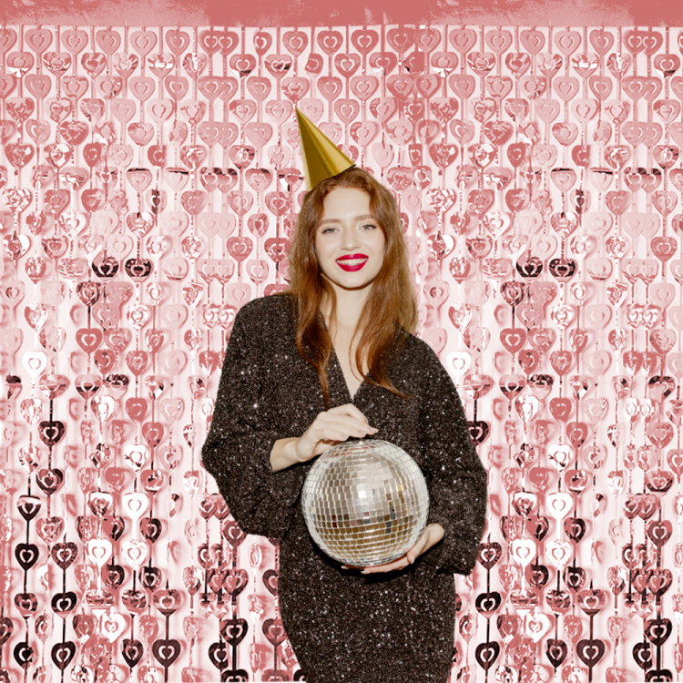 Metalize Kalp Arka Fon 100x200cm -Bronz- Metalize Kalp Arka Fon 100x200cm -Bronz-