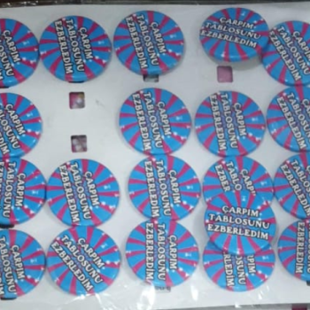 MOTİVASYON ROZETLERİ 20Lİ çarpım tablosunu ezberledim