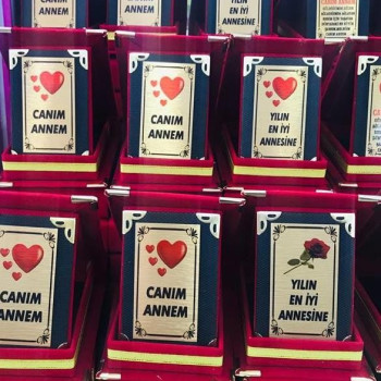 Plaket Anneler Günü 9x11cm Plaket Anneler Günü 9x11cm