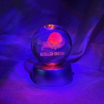 Bedeller Ödedik Tasarımlı Işıklı Cam Küre (GM-5023) Bedeller Ödedik Tasarımlı Işıklı Cam Küre (GM-5023)