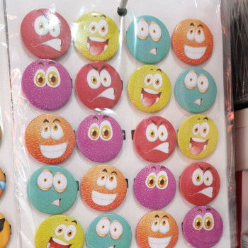 Değişik Yüzler Rozet 20'li Değişik Yüzler Rozet 20'li