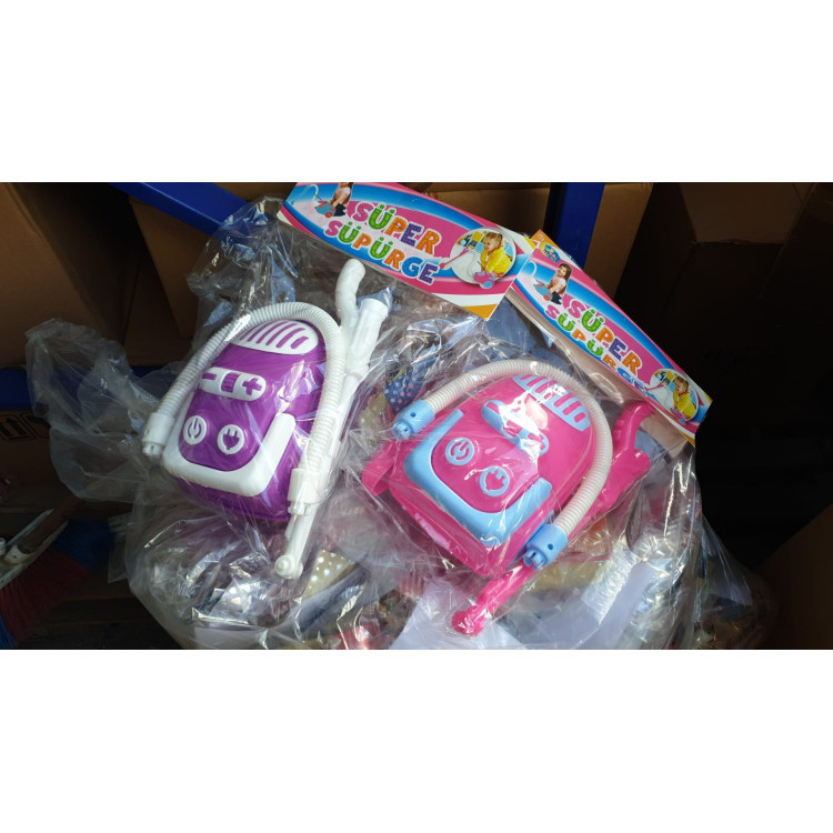 PLASTİK KÇ SÜPÜRGE MAKİNASI