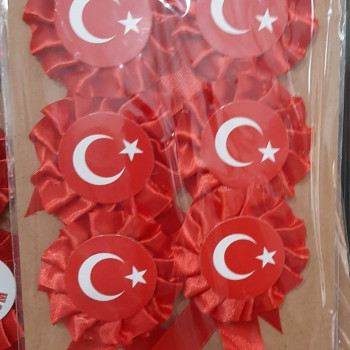 TÜRK BAYRAK AYYILDIZ YAKA KOKART 25Lİ KIRMIZI *23nisan TÜRK BAYRAK AYYILDIZ YAKA KOKART 25Lİ KIRMIZI *23nisan