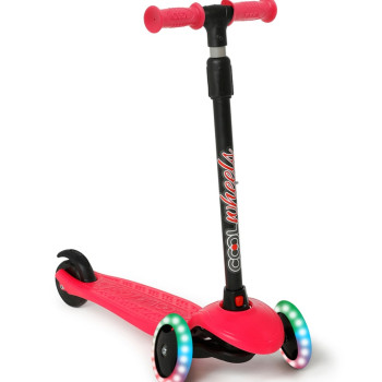 STAR PEMBE 3 TEKER IŞIKLI SCOOTER STAR PEMBE 3 TEKER IŞIKLI SCOOTER