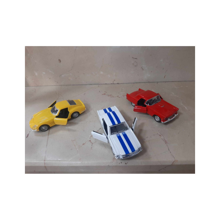 METAL ÇEKBIRAK KAPILARI AÇILIR KLASİK ARABALAR 3 MODEL 12CM