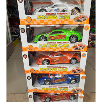 KUT.U/K 4 FONKS.PARLAK ŞİMŞEK MQUİN ARABA 23CM KUT.U/K 4 FONKS.PARLAK ŞİMŞEK MQUİN ARABA 23CM