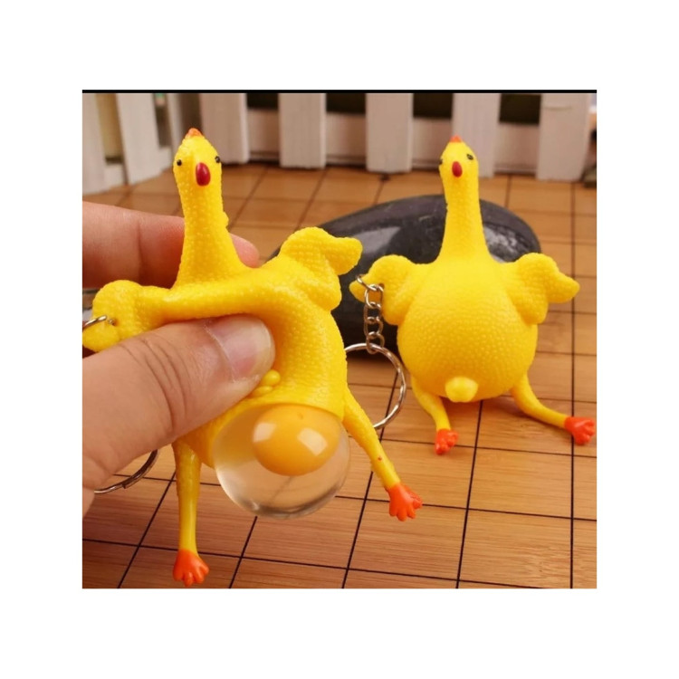 STANDDA YUMURTLAYAN TAVUK ANAHTARLIKLI