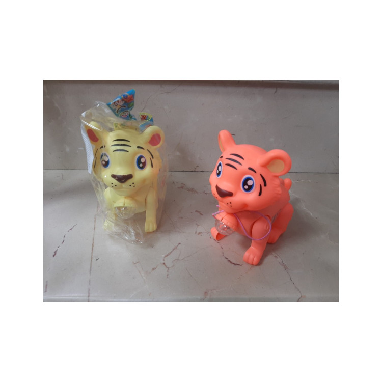 PVCDE ASLAN PİLLİ SESLİ IŞIKLI YÜRÜYEN