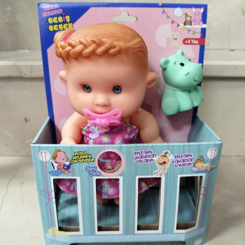 KARTON BEŞİKTE TR SESLİ EMZİKLİ BEBİŞ ET BEBEK 25CM KARTON BEŞİKTE TR SESLİ EMZİKLİ BEBİŞ ET BEBEK 25CM