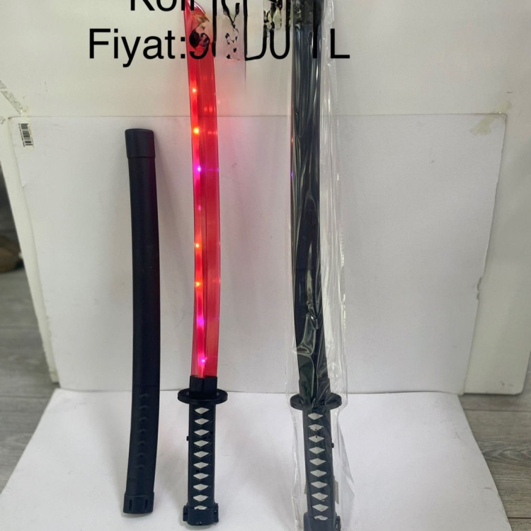 PVCDE PİLLİ IŞIKLI KILIFLI SAMURAY KILIÇ 67CM