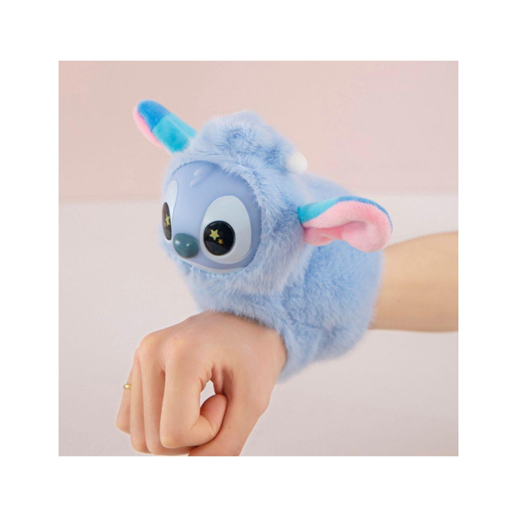 PELUŞ STİTCH SESLİ IŞIKLI BİLEĞE TAKILAN