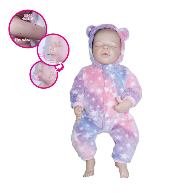 KUT.43CM GERÇEKÇİ BEBEK AKSESURALI