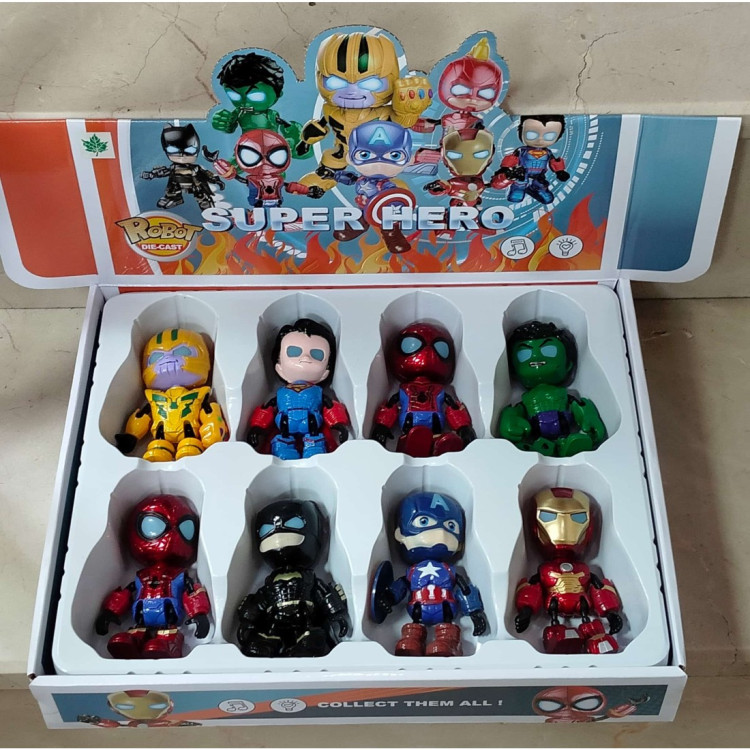 STAND METAL ROBOT SESLİ IŞIKLI AVANGERS KARAKTER 11CM