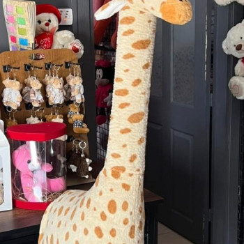 ZÜRAFA 100 CM PELUŞ SAFARİ 8684509014239 ZÜRAFA 100 CM PELUŞ SAFARİ 8684509014239