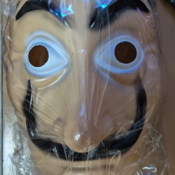 LA CASA DE PAPEL DALİ MASKE 12Lİ LA CASA DE PAPEL DALİ MASKE 12Lİ