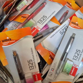 UMİX 1325 VERSATİL SET 0.7 + SİLGİ HEDİYELİ UMİX 1325 VERSATİL SET 0.7 + SİLGİ HEDİYELİ